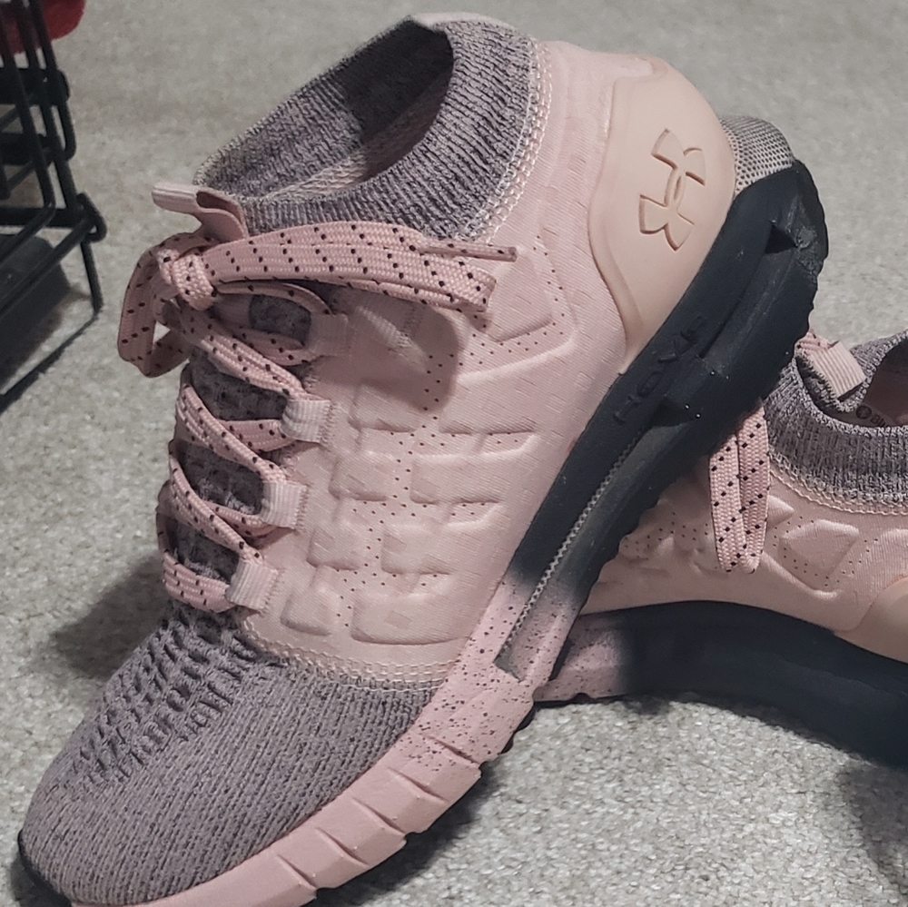 Women's Under Armour shoes